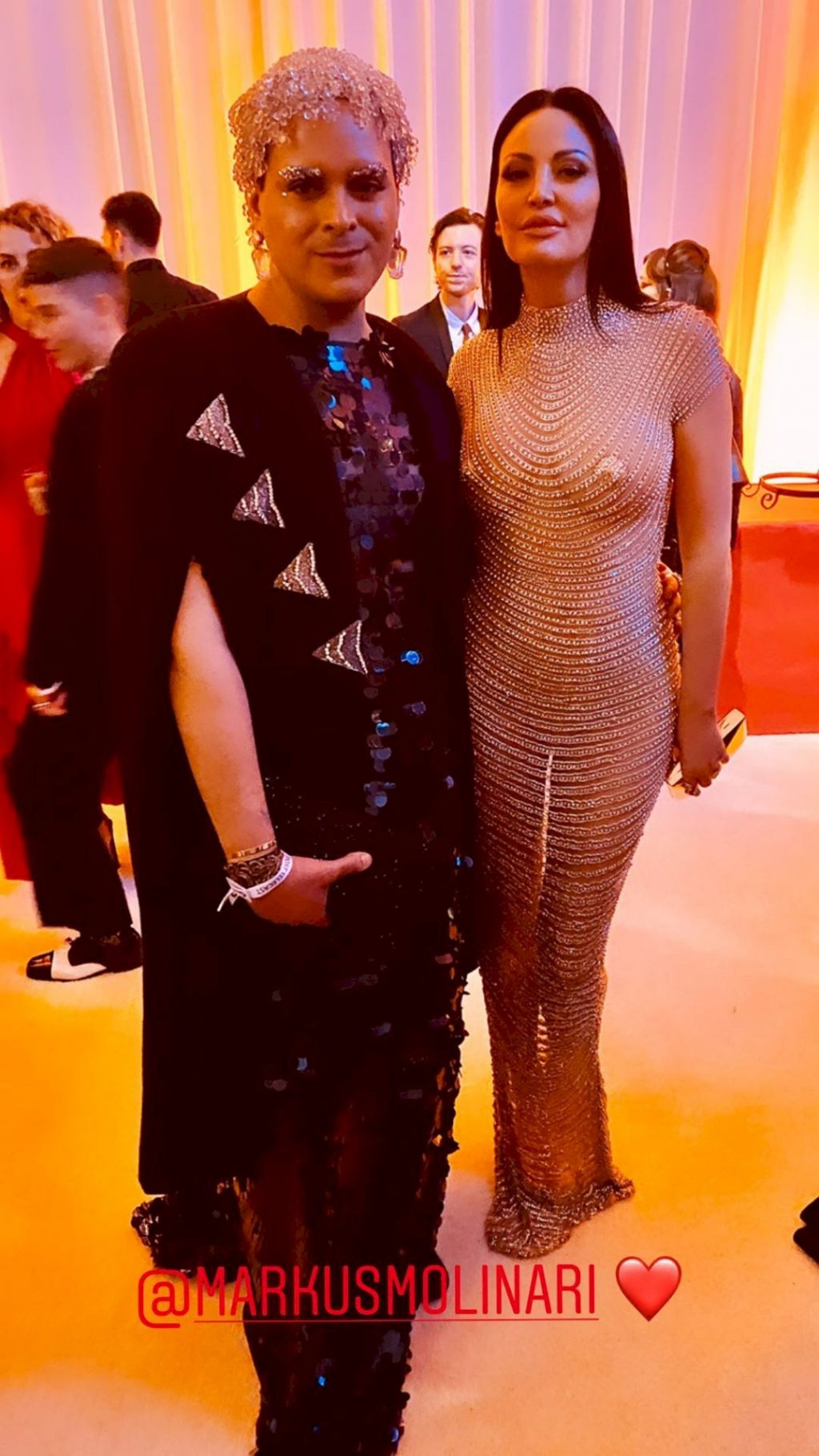Bleona Qereti Shows Her Tits at the Elton John AIDS Foundation Academy Awards Party (22 Photos + Videos)