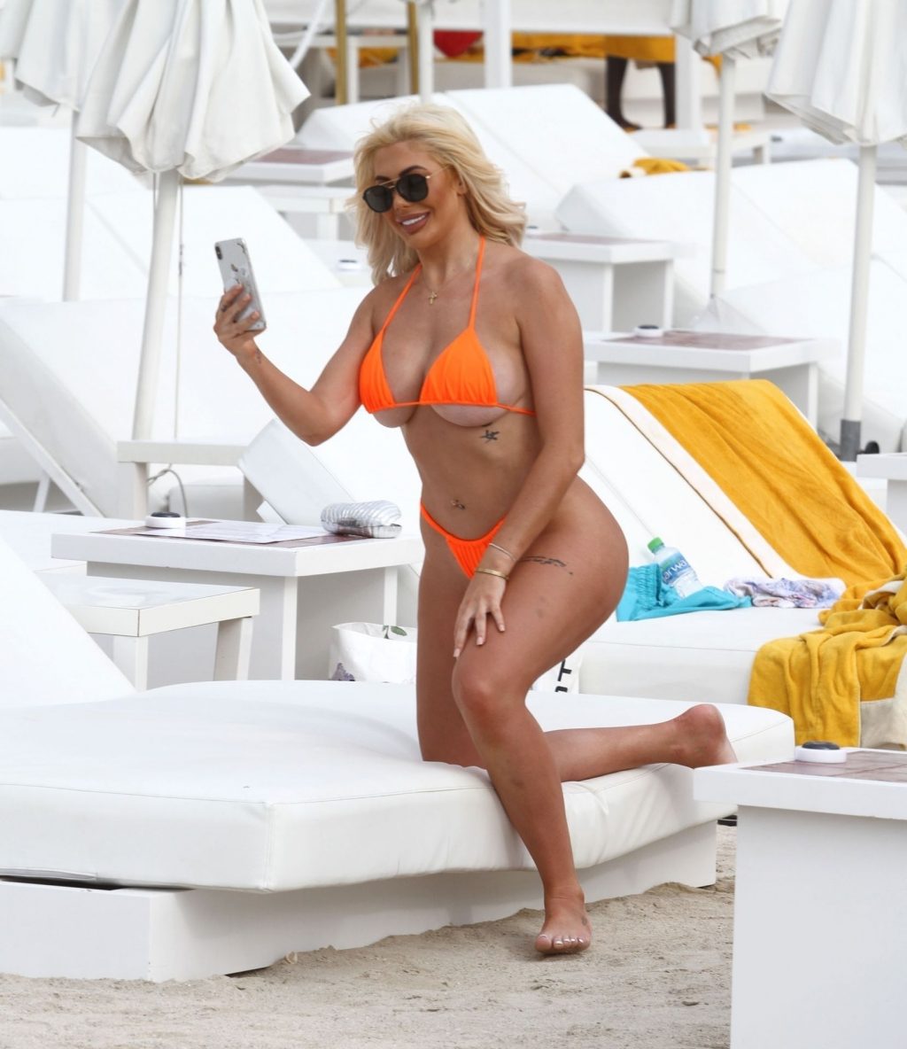 Chloe Ferry &amp; Bethan Kershaw Sizzle in the Emirates Sunshine on Their Holiday Break in Dubai (40 Photos)