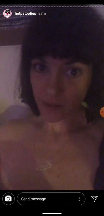 Dawn O'Porter / hotpatooties Nude Leaks Photo 1