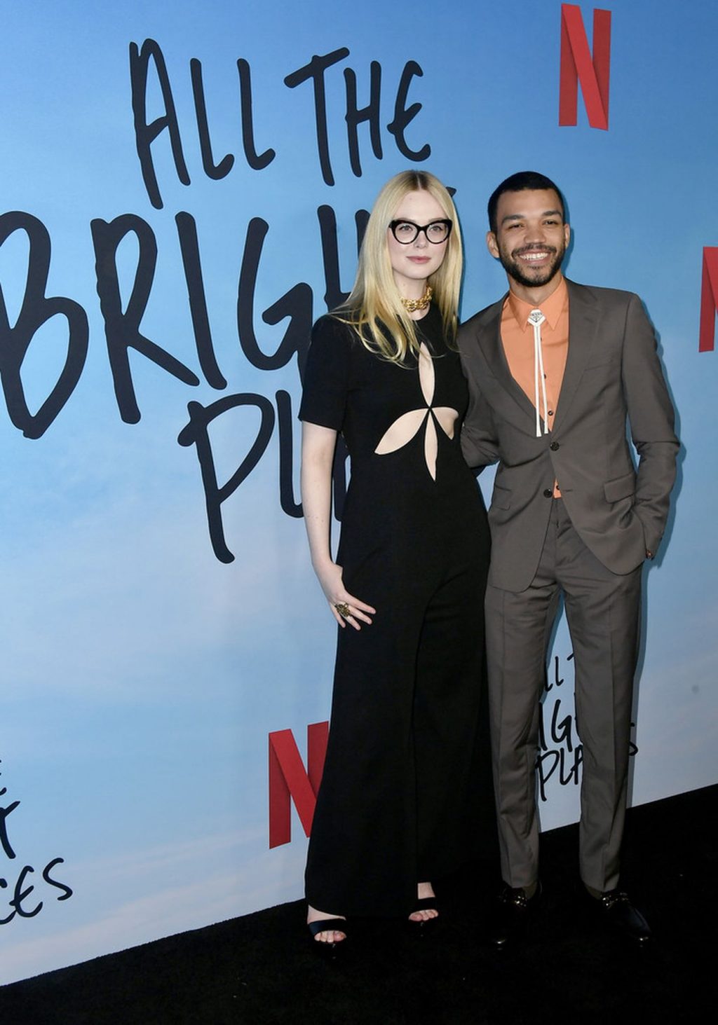 Elle Fanning Shows Her Small Tits at the Netflix’s All The Bright Places Special Screening (82 Photos)