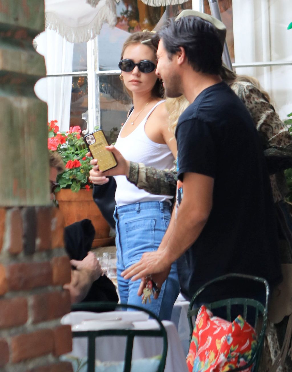 Liam Hemsworth’s Girlfriend Gabriella Brooks Goes Braless For Lunch With His Family (17 Photos)