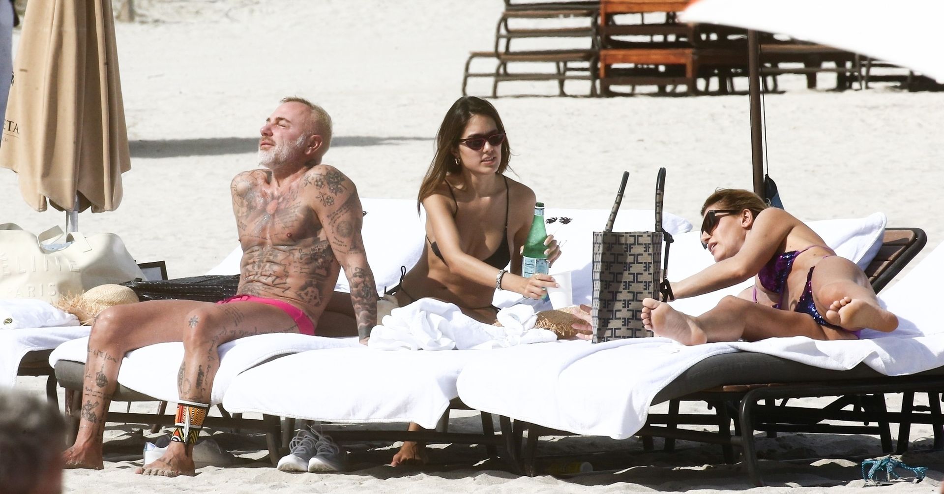 Gianluca Vacchi & Sharon Fonseca Enjoy a Romantic Day at the Beach in M...