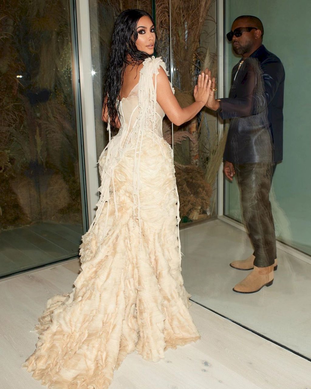 Kim Kardashian Looks Hot in a See-Through Dress at the 2020 Vanity Fair Oscar Party (17 Photos)