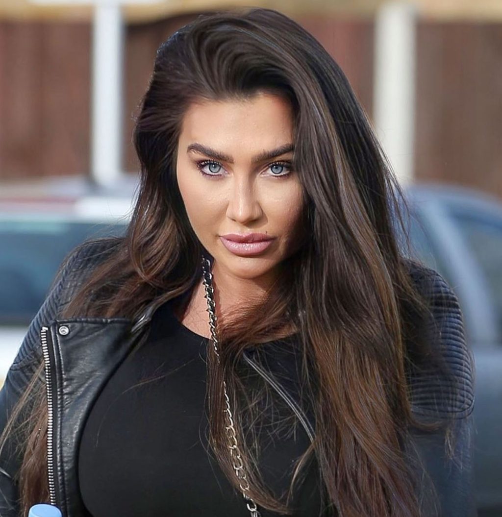 Lauren Goodger Looks Downcast as She Heads to a Meeting in Bexleyheath in Kent (17 Photos)