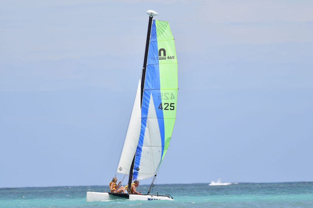 Lisa Faulkner &amp; John Torode Seen Enjoying Their Honeymoon in Mauritius (42 Photos)