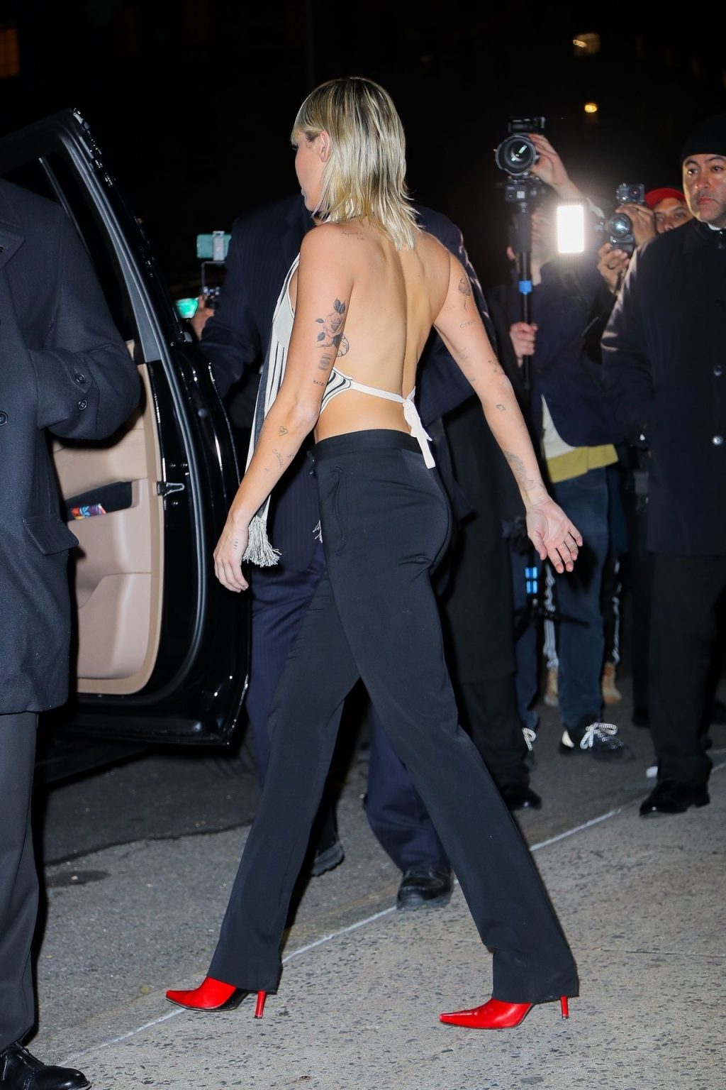 Miley Cyrus Has a Nip Slip in a Silk Top Arriving at The Bowery Hotel (61 Photos)