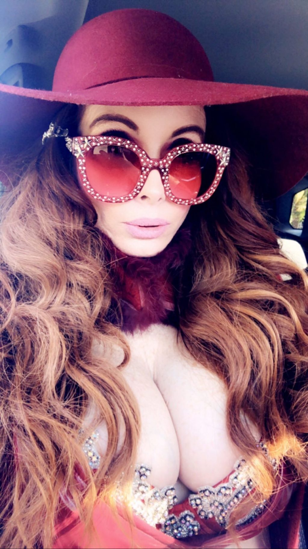 Phoebe Price Wishes You a Happy Valentine’s Day in Beverly Hills (66 Photos + Video)