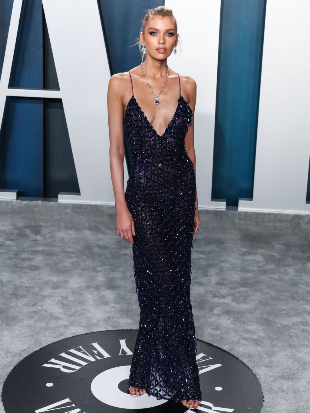 Braless Stella Maxwell Looks Hot in a Blue Gown (32 Photos)