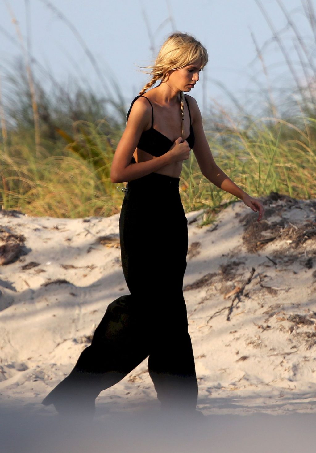 Stella Maxwell Wears a Black String Bikini During a Photoshoot in Miami (48 Photos)