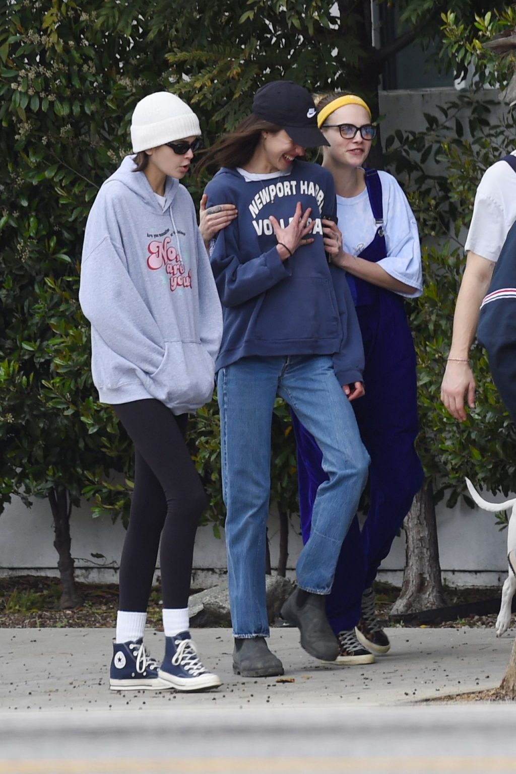 Cara Delevingne &amp; Ashley Benson Head Out for a Walk in Los Angeles (36 Photos)