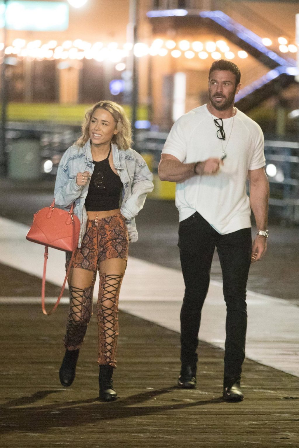 Chad Johnson &amp; Annalise Mishler are Seen On a Low Key Date at the Santa Monica Pier (27 Photos)