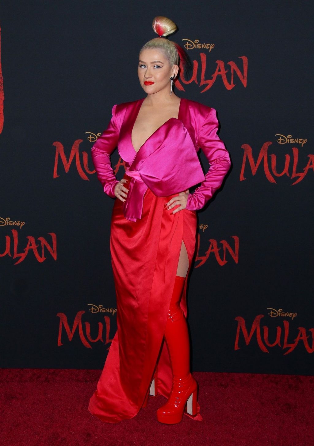Christina Aguilera Attends the Premiere of Disney’s Mulan in LA (96 Photos)