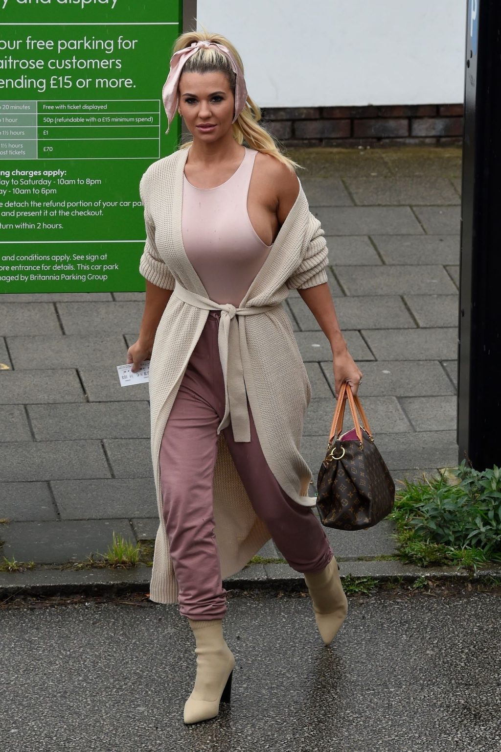 Busty Christine McGuinness Is Pictured Out and About in Alderley Edge (58 Photos)