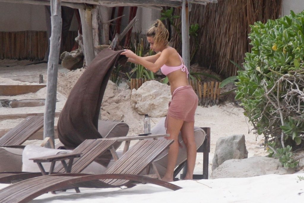 Cindy Prado Shows Off Her Figure in a Pink Bikini (38 Photos)