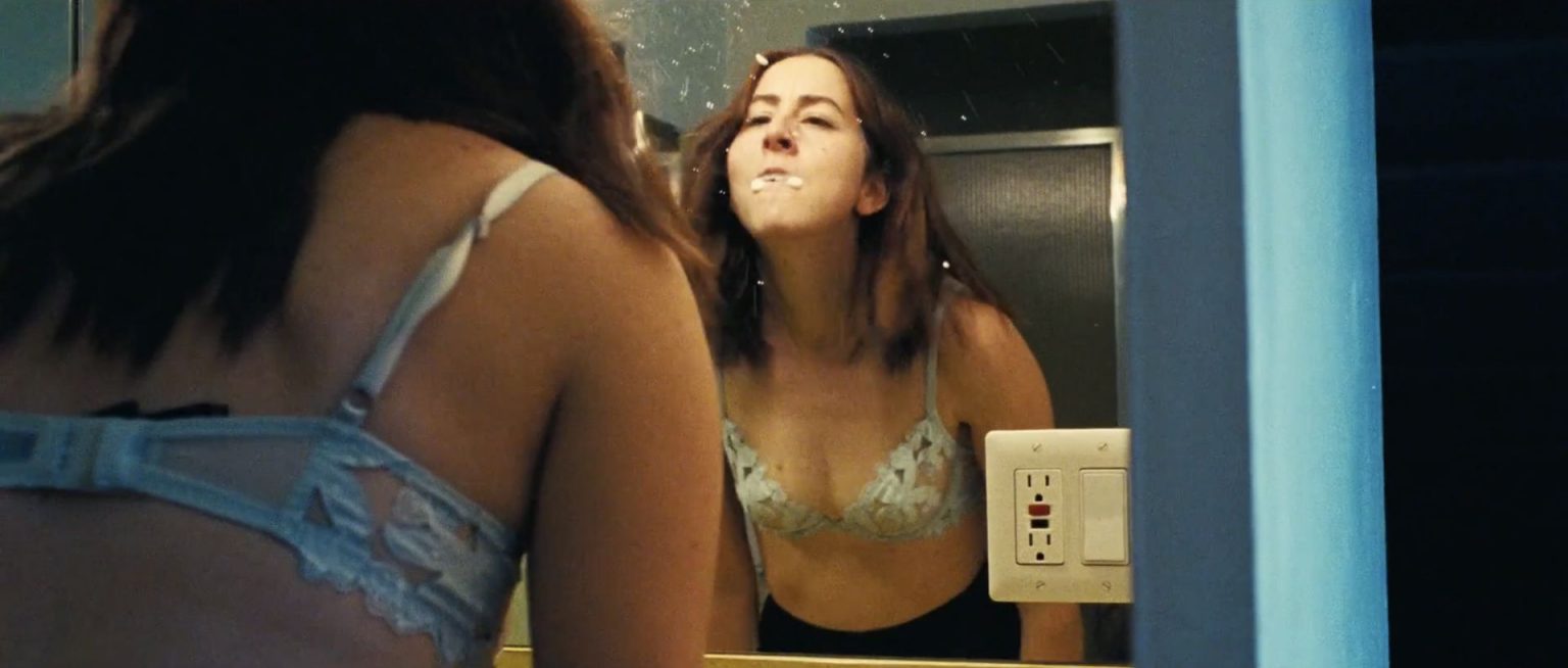 Danielle Haim And Alana Haim See Through 12 Pics Video Thefappening 2126