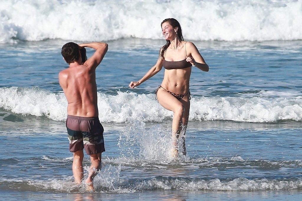 Gisele Bundchen Puts Her Incredible Bikini Body on Display During a Beach Photoshoot (35 Photos)