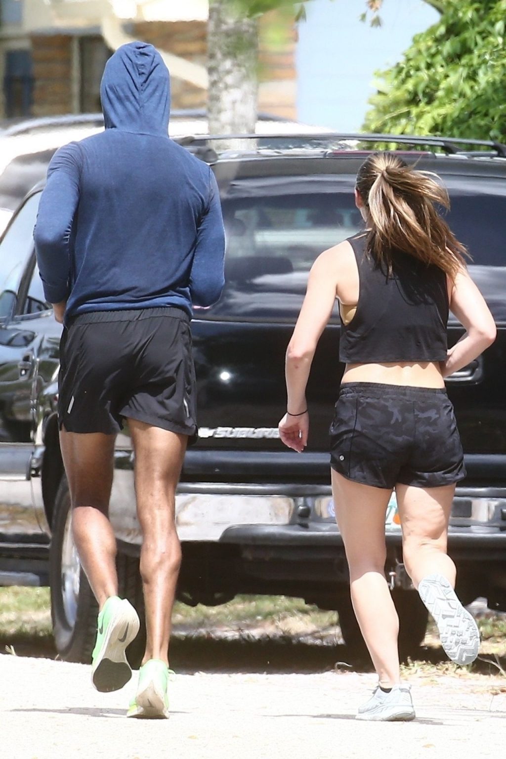 Hannah Brown Goes Jogging with her Trainer During Self-Quarantine in Florida (43 Photos)