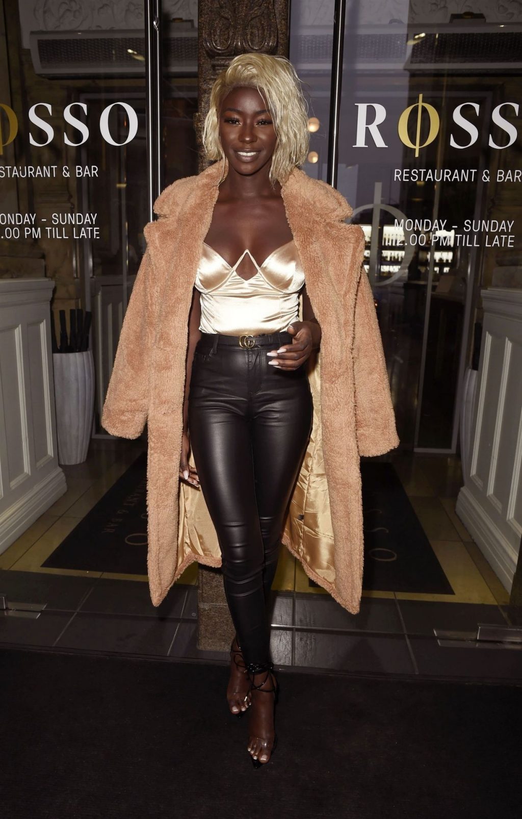 Priscilla Anyabu Looks Sexy at the Rosso Restaurant in Manchester (13 Photos)