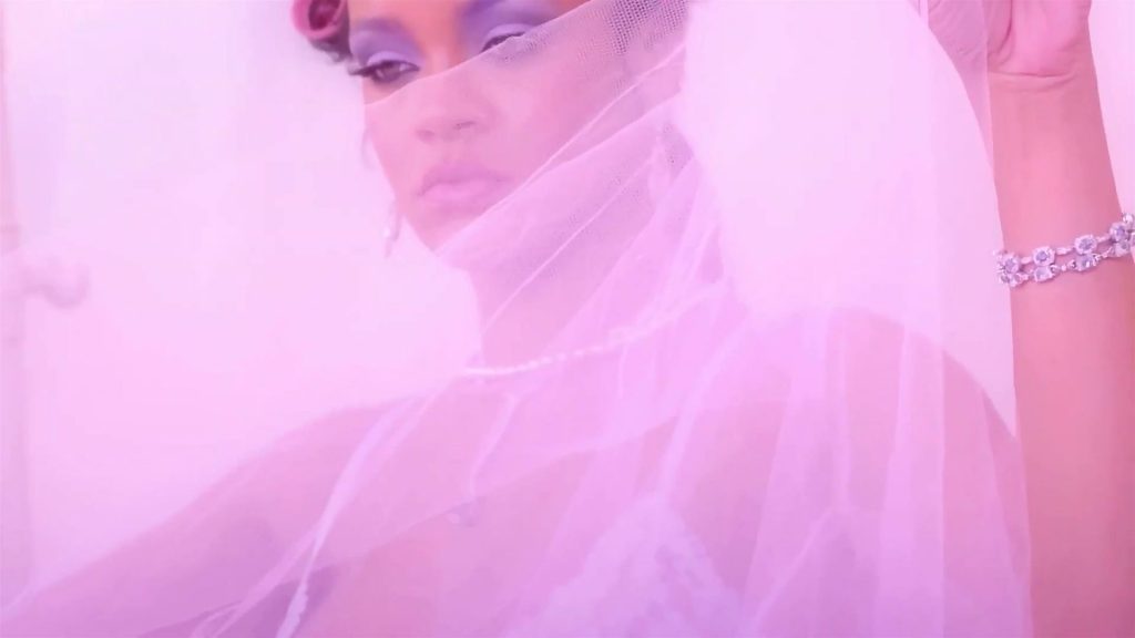Rihanna Sexy – Savage X Fenty (38 Pics + GIFs &amp; Video)