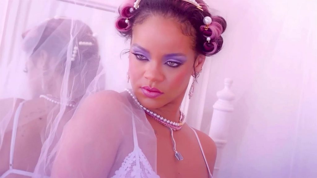 Rihanna Sexy – Savage X Fenty (38 Pics + GIFs &amp; Video)