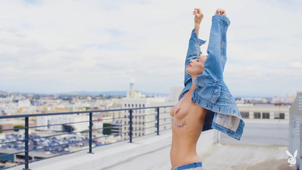 Teela LaRoux Nude – Playboy (82 Photos + GIFs &amp; Video)