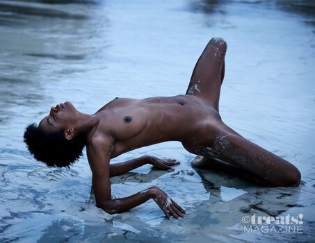Ebonee Davis / eboneedavis Nude Leaks Photo 202