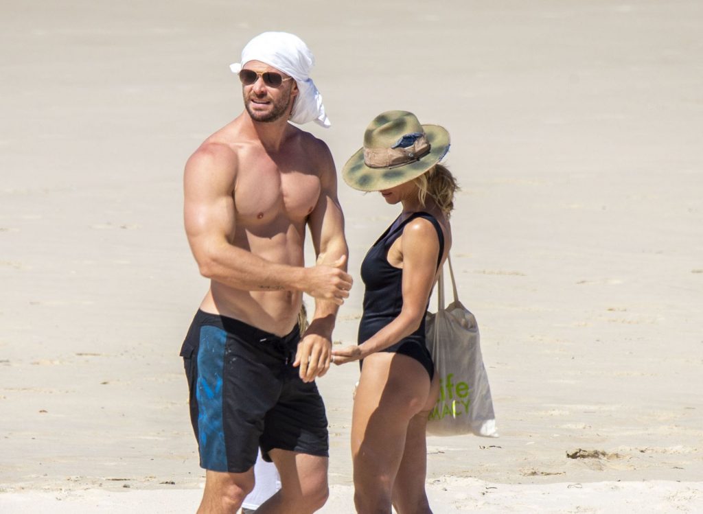 Chris Hemsworth &amp; Elsa Pataky Took Some Time on the Beach (26 Photos)