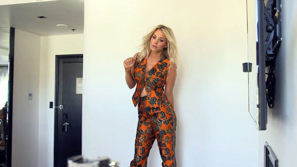 Kaley Cuoco Sexy – NY Post’s Alexa (17 Photos + Video)
