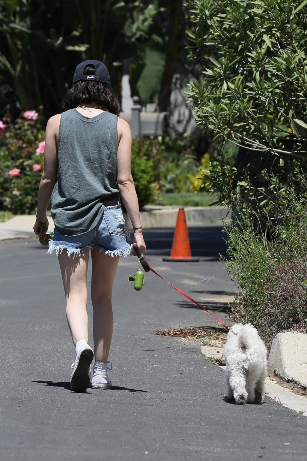 Lucy Hale Cuts a Low Key Figure as She Stepped Out For a Solo Dog Walk in Beverly Hills (16 Photos)