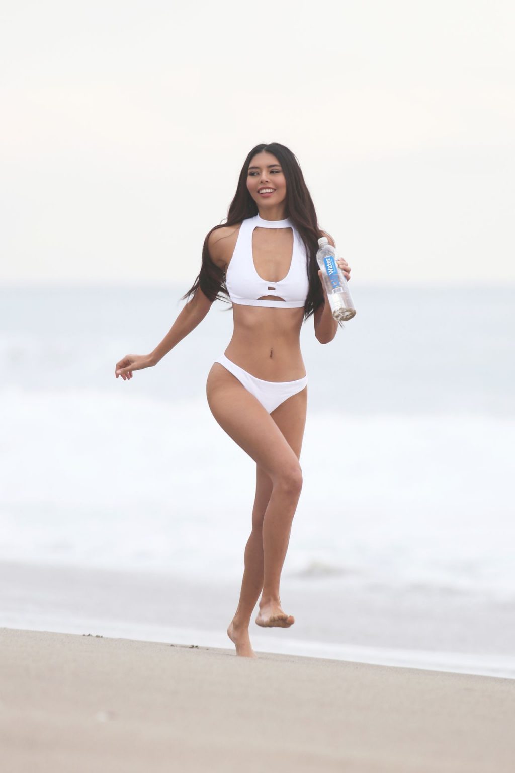Nicole Esparza Shows Her Sexy Bikini Body in a New Photoshoot (46 Photos)