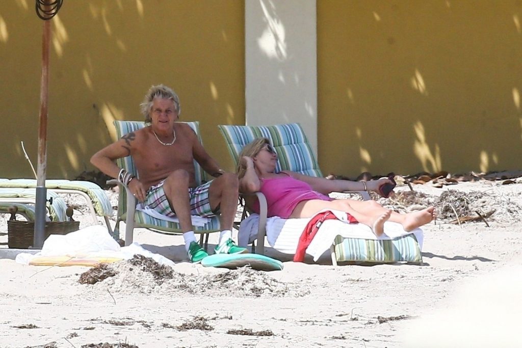 Beach is Still Open For Rod Stewart and the Family (17 Photos)