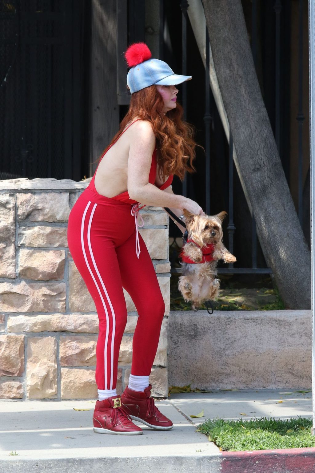 Busty Phoebe Price Walks Her Dog in Los Angeles (18 Photos)