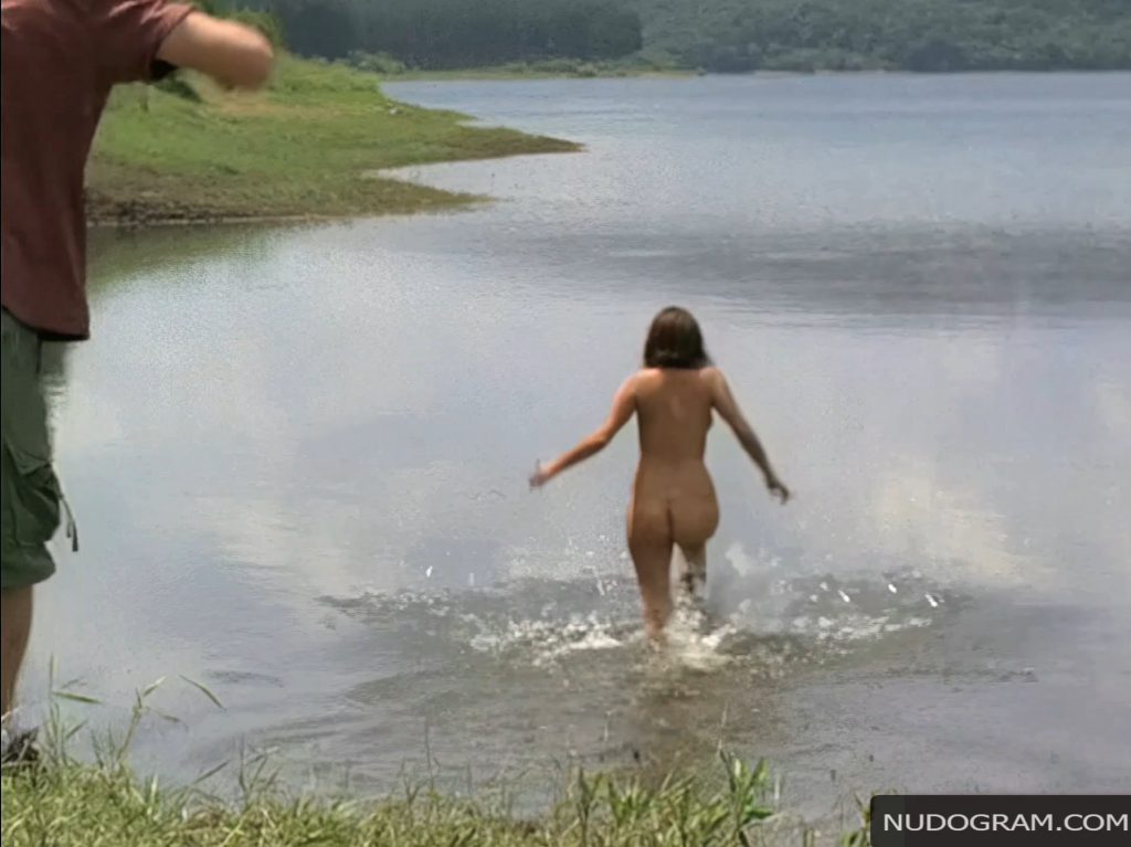 Roxanne Pallett Nude – Lake Placid 3 (41 Pics + GIF &amp; Video)