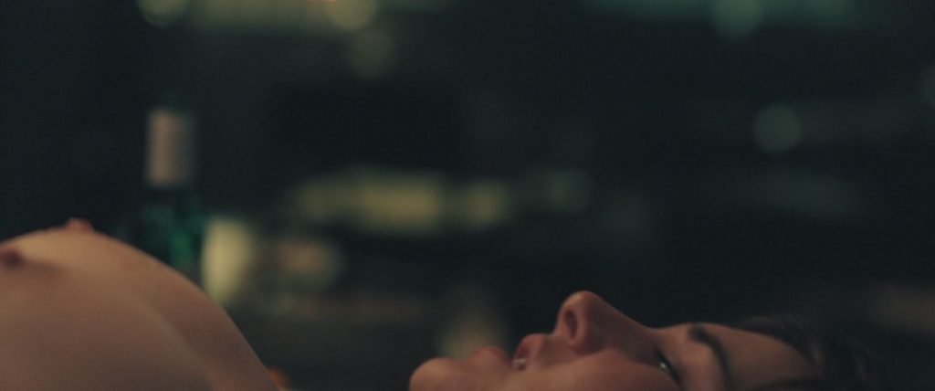 Shailene Woodley Nude – Endings, Beginnings (31 Pics + GIF &amp; Video)