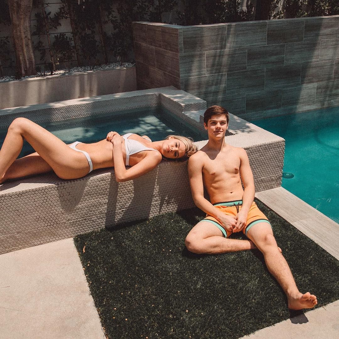 Here is a new Alissa Violet’s non-nude photo collection from Instagram and ...