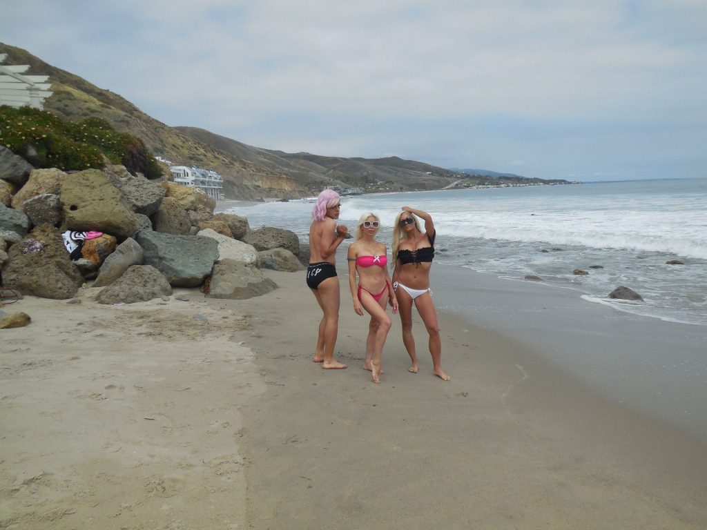 Angelique Morgan, Heather Chadwell, Sham Ibrahim Pose In Malibu (32 Photos)