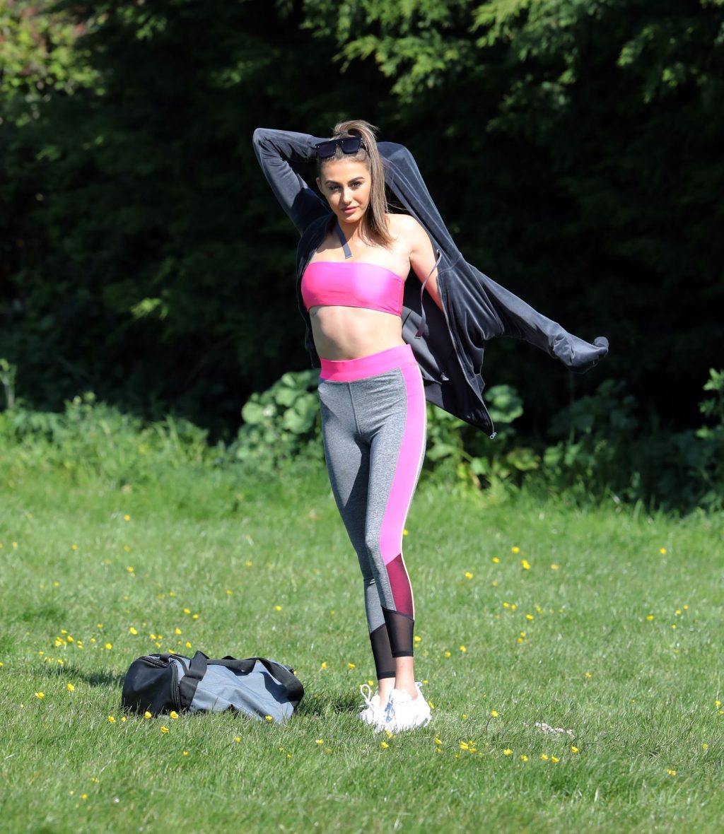 Chloe Veitch Works Out In Essex (20 Photos)