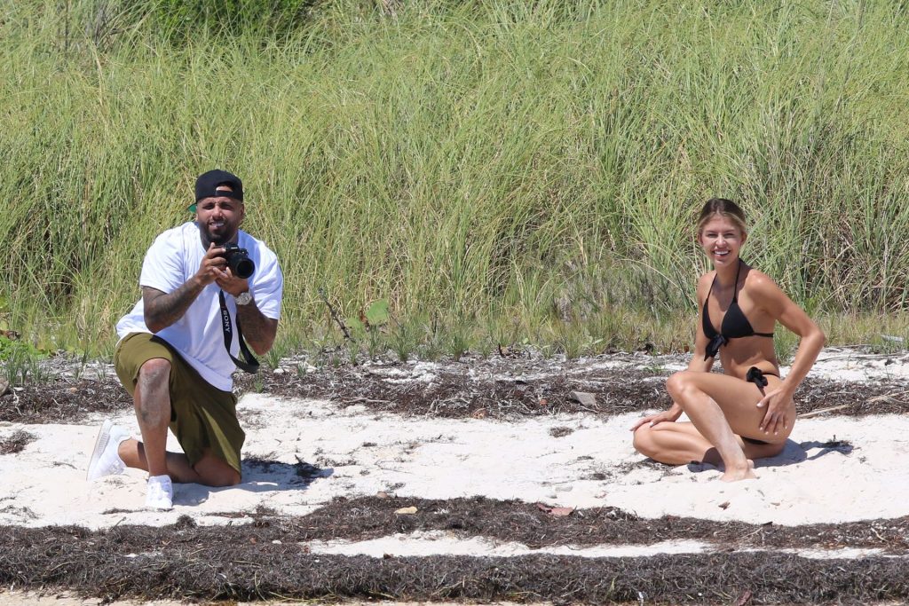 Nicky Jam &amp; Cydney Moreau Were Seen on the Beach in Miami (21 Photos)
