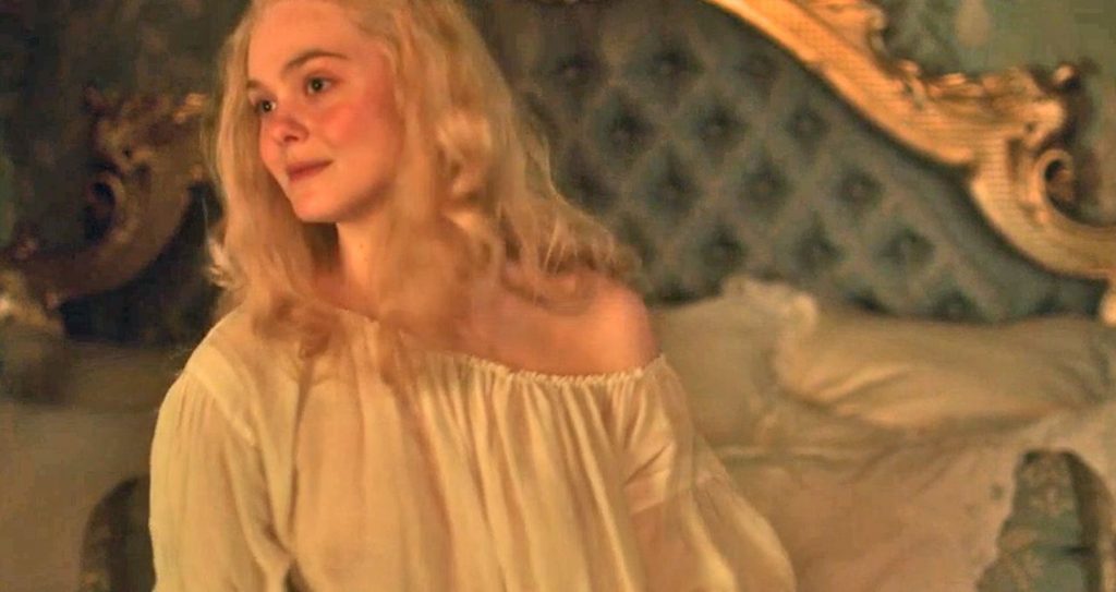 Elle Fanning Nude – The Great s01e01 (21 Pics + GIFs &amp; Video)