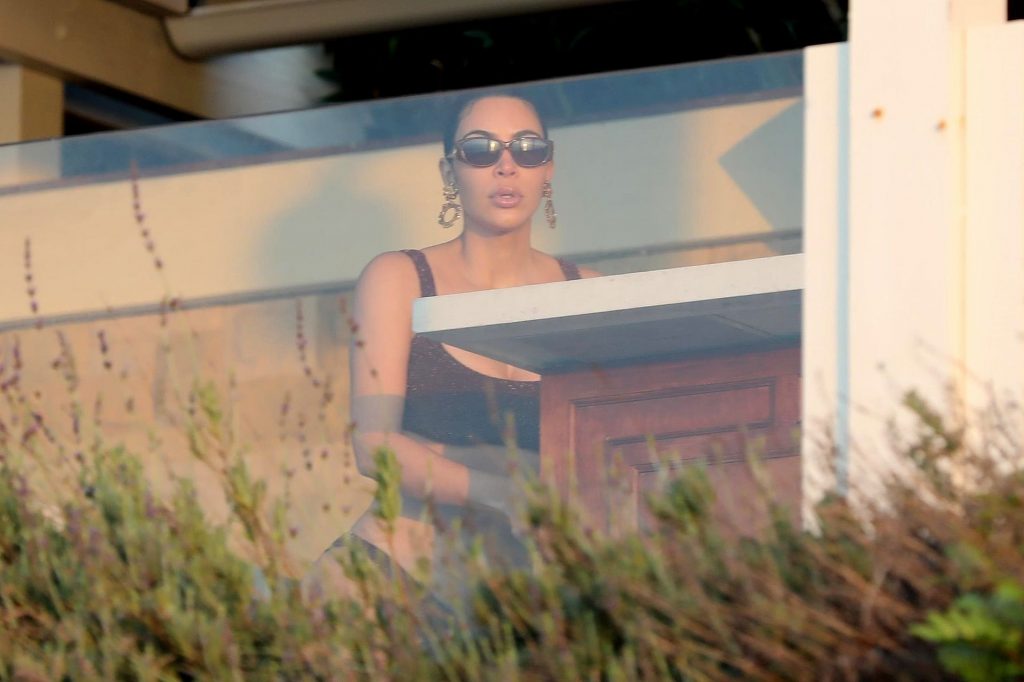 Kim Kardashian Showcases Her Quaran-Kini at Early Sunrise Beach Stroll in Malibu (22 Photos)