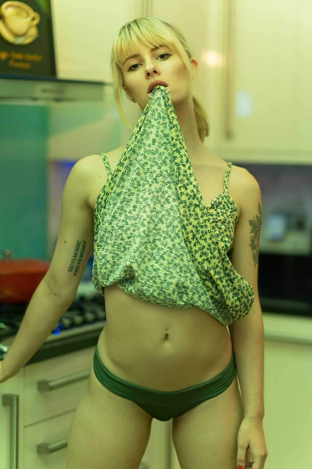 Pippa Doll Nude &amp; Sexy (6 Photos)