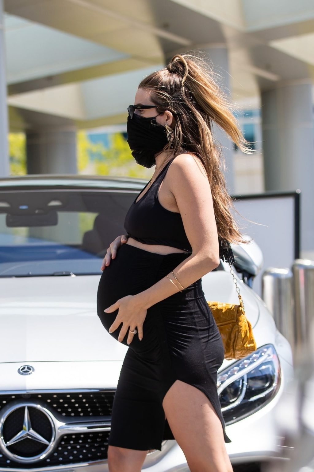 Rachel McCord Shows Her Pregnant Boobs in Santa Monica (29 Photos)