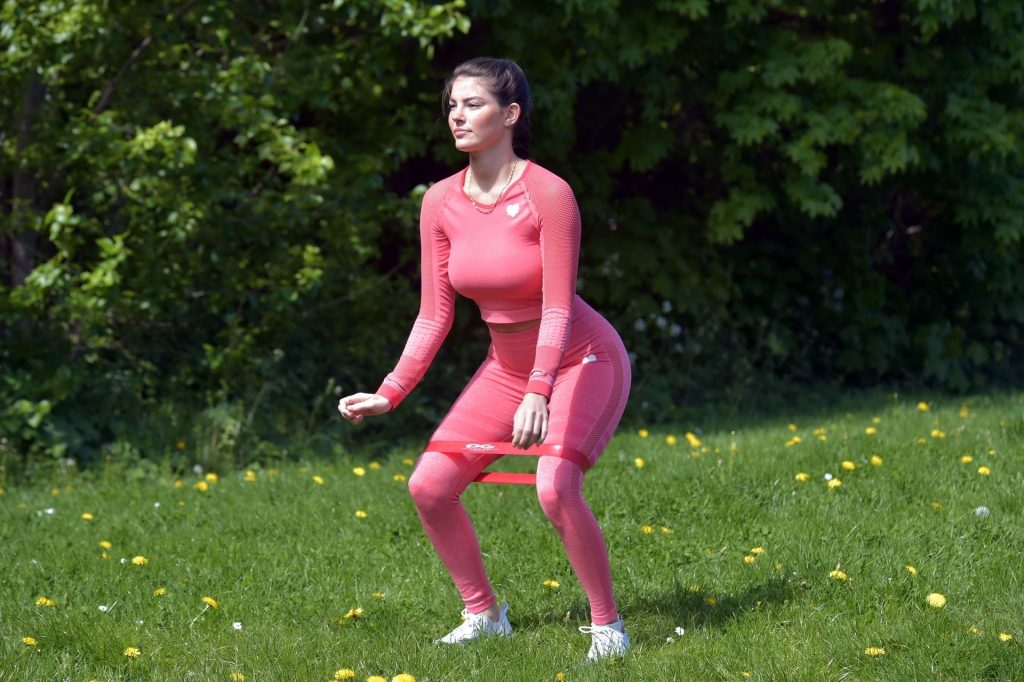 Rebecca Gormley is Seen Exercising in a Red Two-Piece in Newcastle (29 Photos)