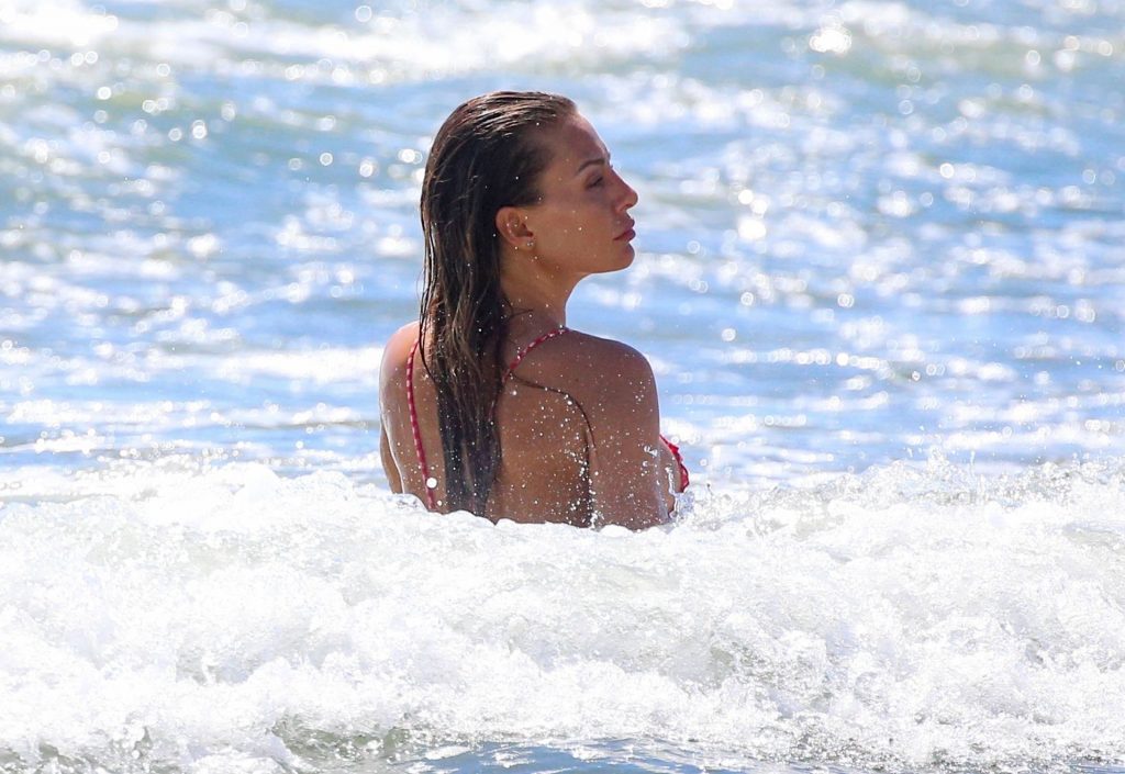 Alessia Tedeschi Shows Off Her Tones Bikini Body on the Beach (23 Photos)