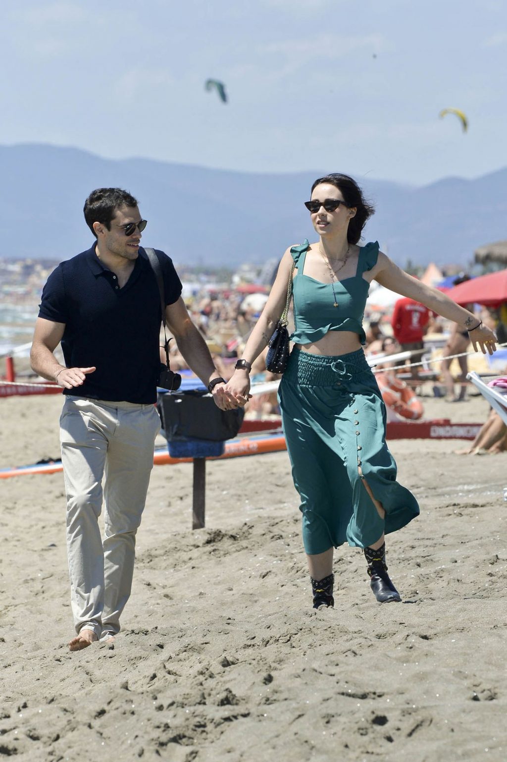 Aurora Ramazzotti Takes a Stroll and Some Pictures on the Beach (34 Photos)