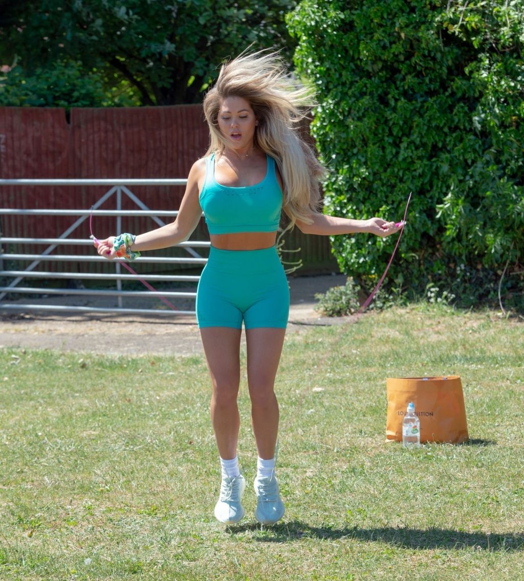 Bianca Gascoigne is Seen Having an Exercising Session in Kent (14 Photos)