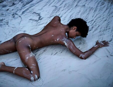 Ebonee Davis / eboneedavis Nude Leaks Photo 213