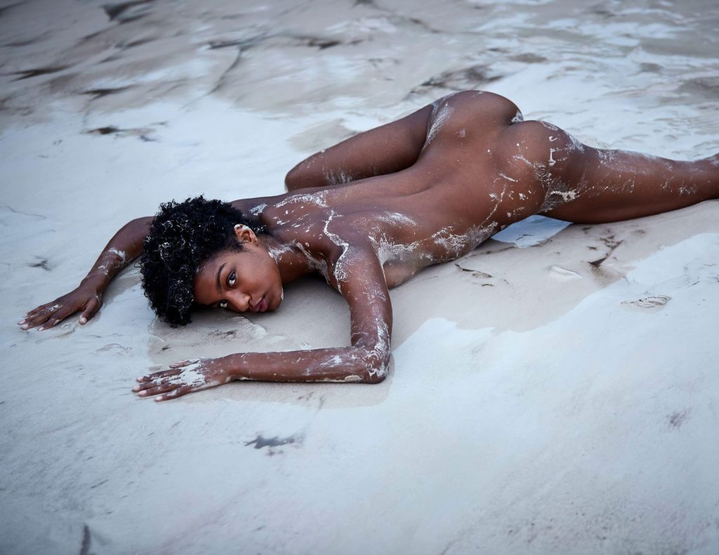 Ebonee Davis Nude (8 Photos)