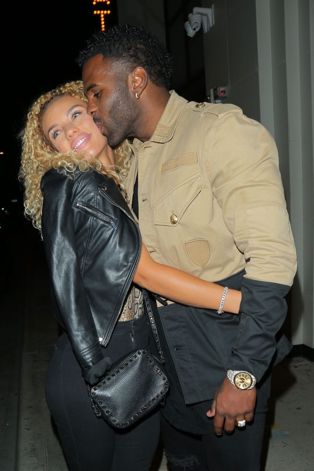 Jason DeRulo is Madly in Love with His Beautiful Girlfriend Jena Frumes (25 Photos)