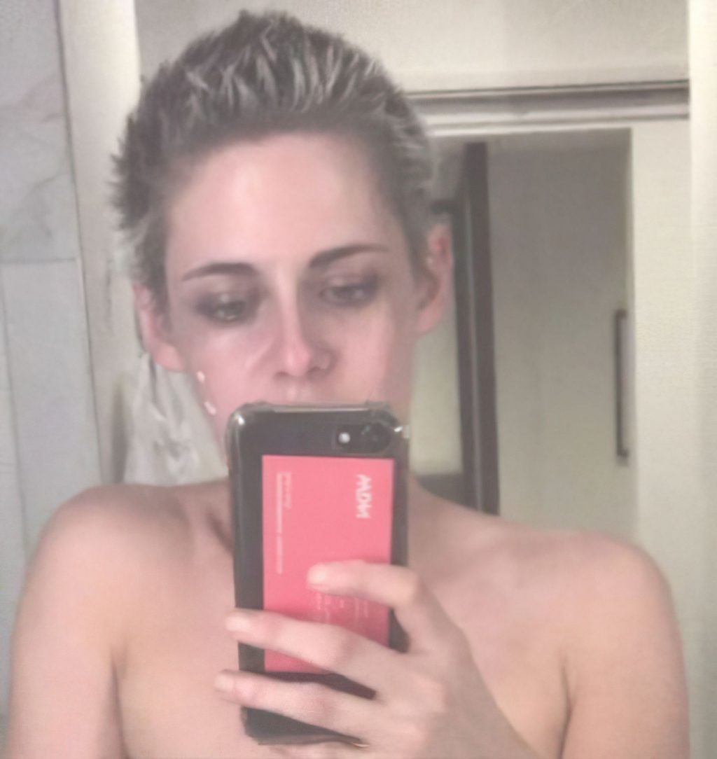 Kristen stewart leaked nude photos